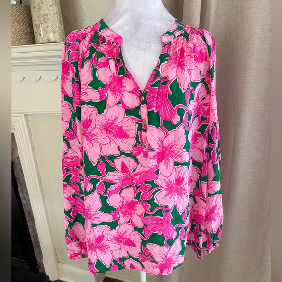 Lilly Pulitzer silk Elsa Pink and Green Floral Blouse - Picture 2 of 10